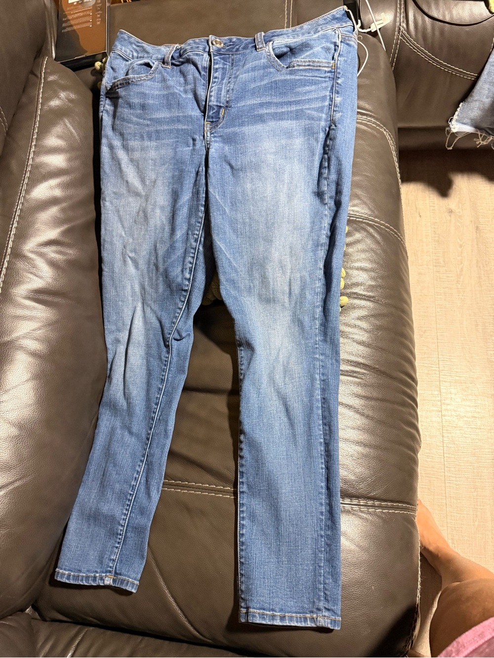 American Eagle Outfitters Light Blue Stretch Jeggings